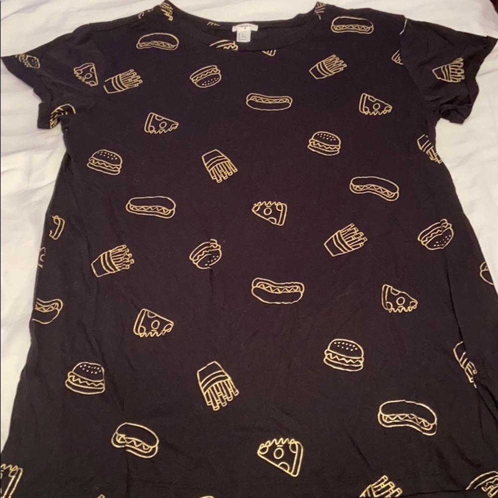 Forever 21 t-shirt